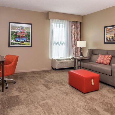 Hampton Inn & Suites Charlotte Arrowood Rd Dış mekan fotoğraf