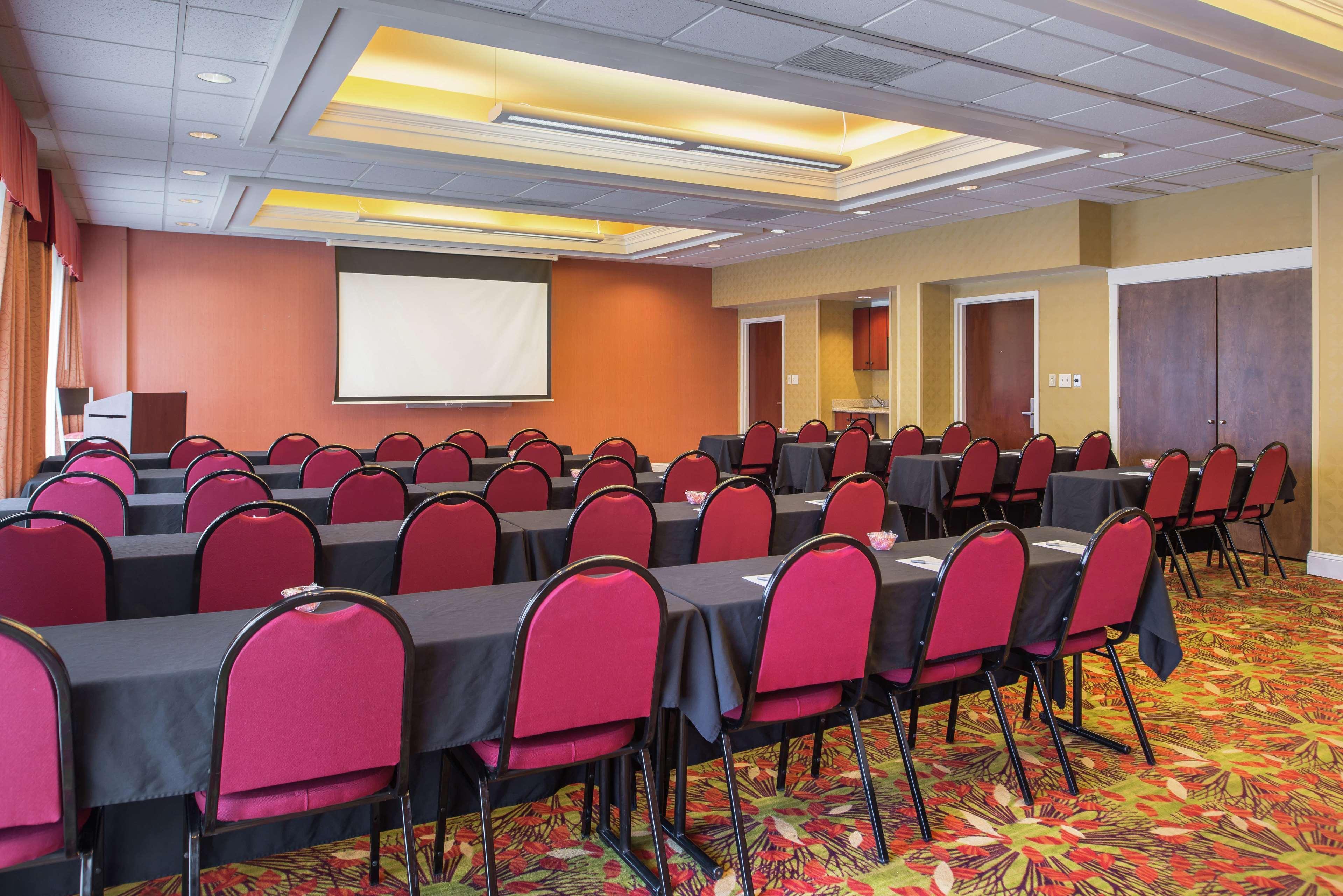 Hampton Inn & Suites Charlotte Arrowood Rd Dış mekan fotoğraf