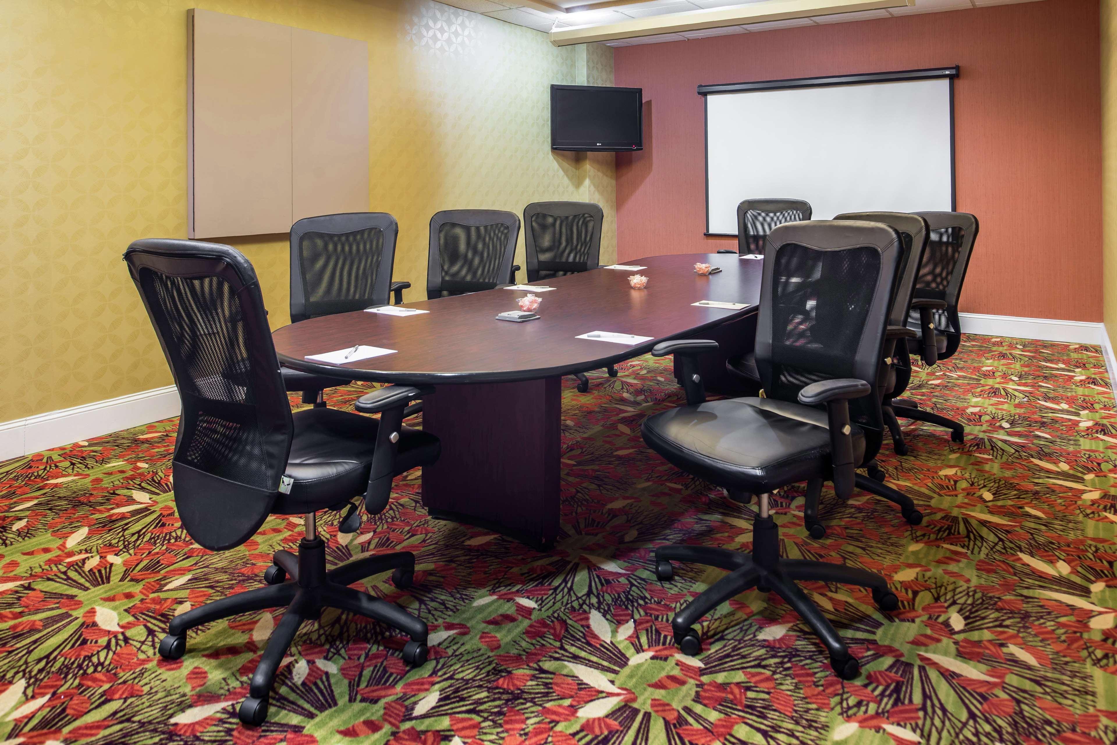 Hampton Inn & Suites Charlotte Arrowood Rd Dış mekan fotoğraf