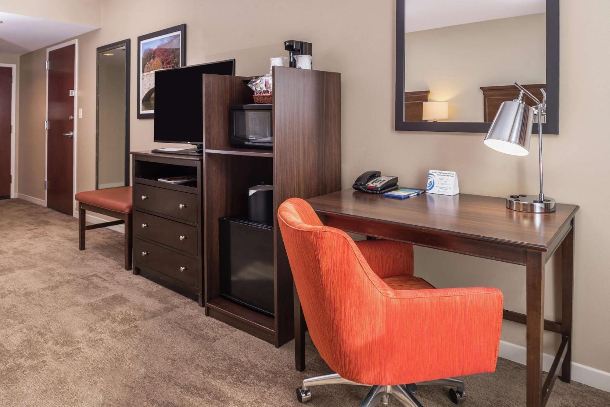 Hampton Inn & Suites Charlotte Arrowood Rd Dış mekan fotoğraf